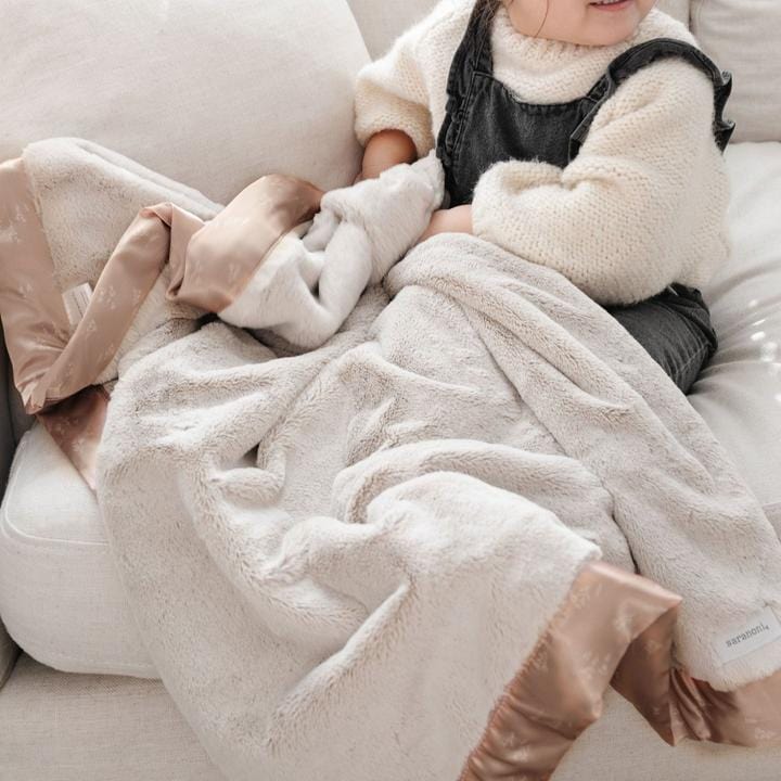 Dainty Floral Satin Border Blanket Saranoni Lil Tulips