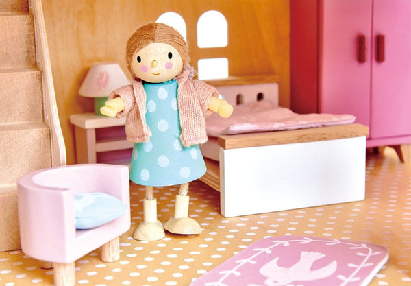 Dolls House Bedroom Furniture Tender Leaf Lil Tulips