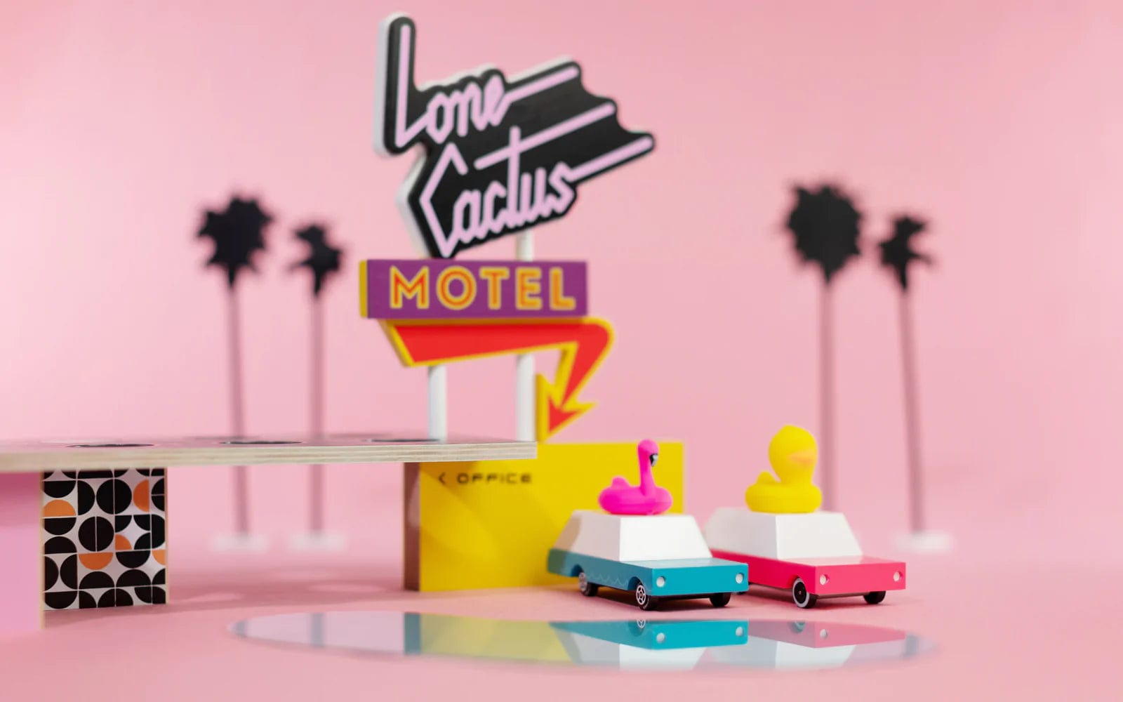 Flamingo Wagon CandyLab Toy Cars Lil Tulips