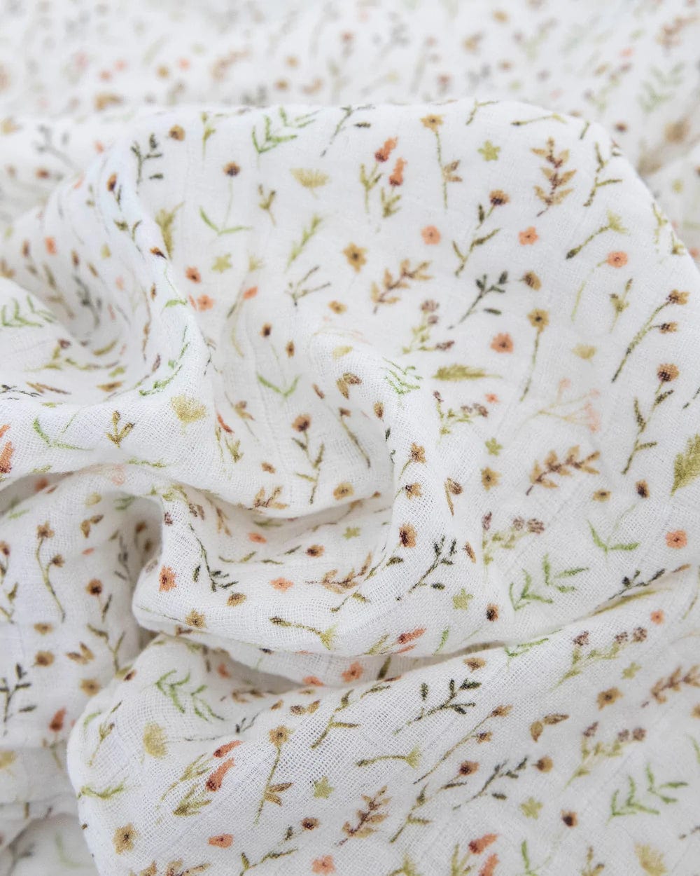 Organic Cotton Muslin Swaddle Blanket - Floral  Field Little Unicorn Lil Tulips