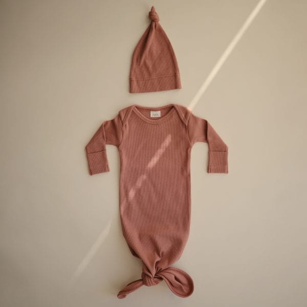 Ribbed Knotted Baby Gown (Cedar) Mushie Lil Tulips