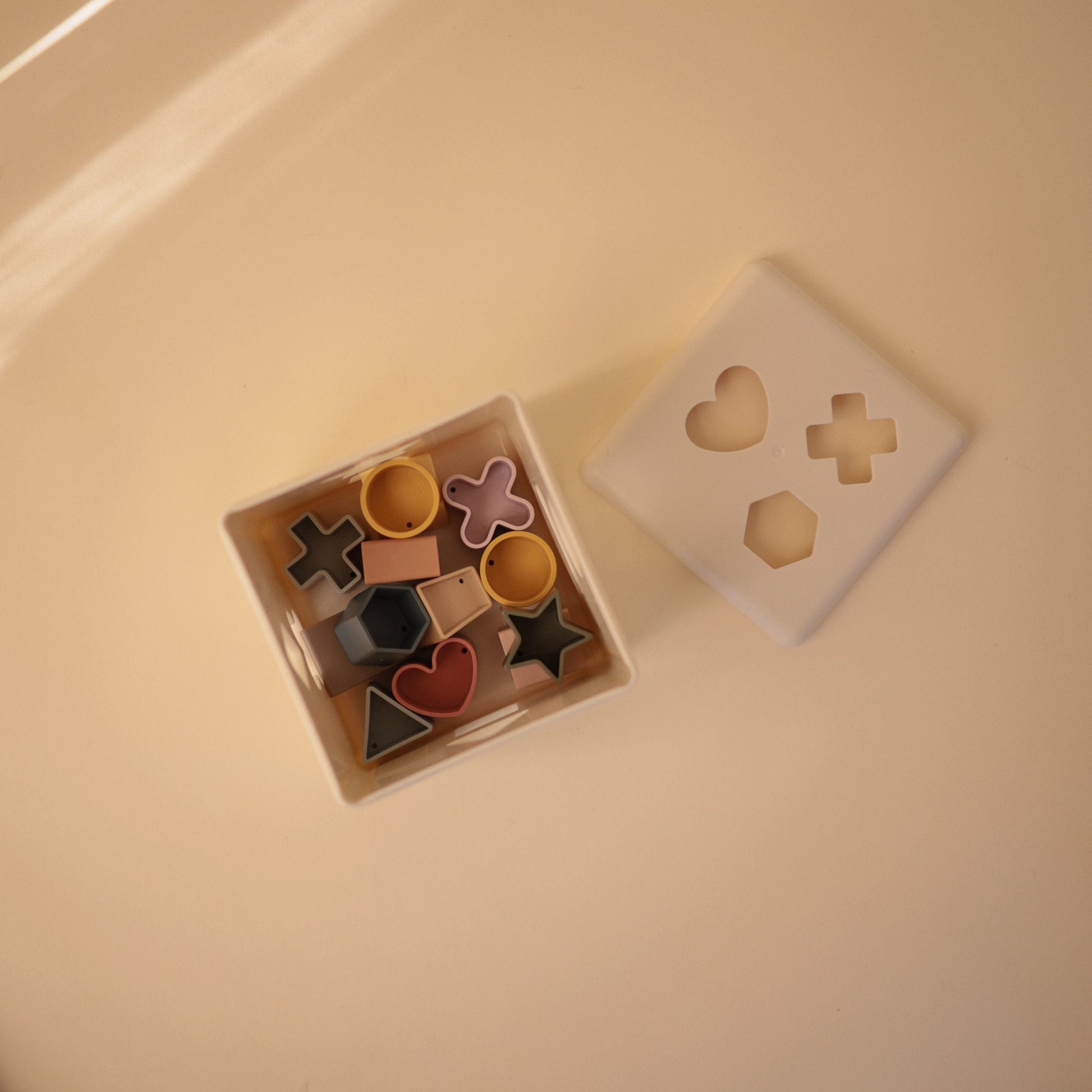 Shape Sorting Box Mushie Lil Tulips