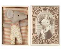 Sleepy/Wakey Baby Mouse in Matchbox - Rose Maileg Lil Tulips