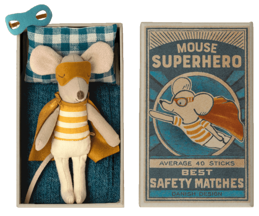 Super Hero Mouse, Little Brother in Matchbox Maileg Lil Tulips