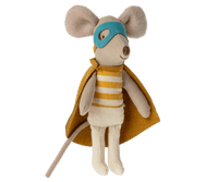 Super Hero Mouse, Little Brother in Matchbox Maileg Lil Tulips