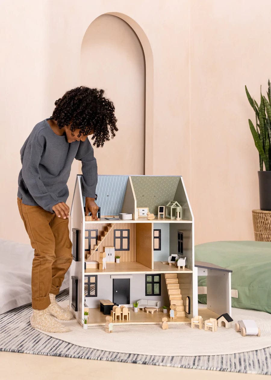 DIY Dollhouse with free building plans - The Creative Mom